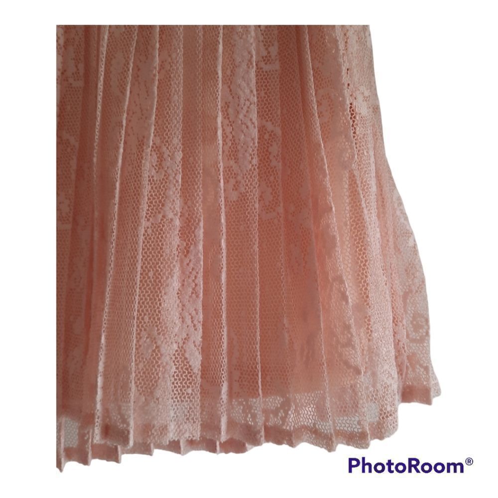 Forever 21 Light Pink Lace Pleated Skirt - Picture 5 of 5